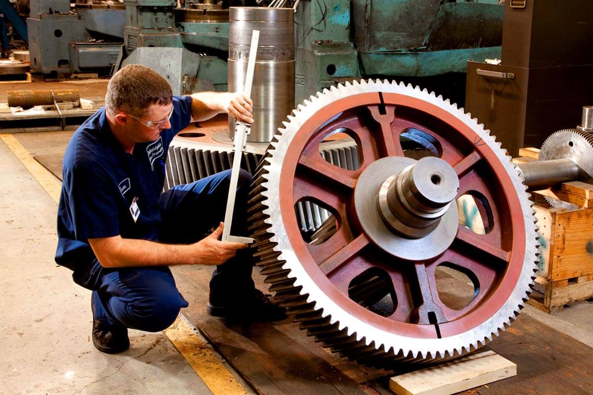 DON’T PUT YOUR OPERATIONS AT UNNECESSARY RISK. CONTACT PHILADELPHIA GEAR FOR INDUSTRIAL EXPERT GEARBOX REPAIR AND GEARBOX REBUILDS TODAY.